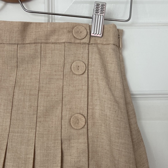 and other stories Pleated Slit Midi Skirt - Picture 3 of 6